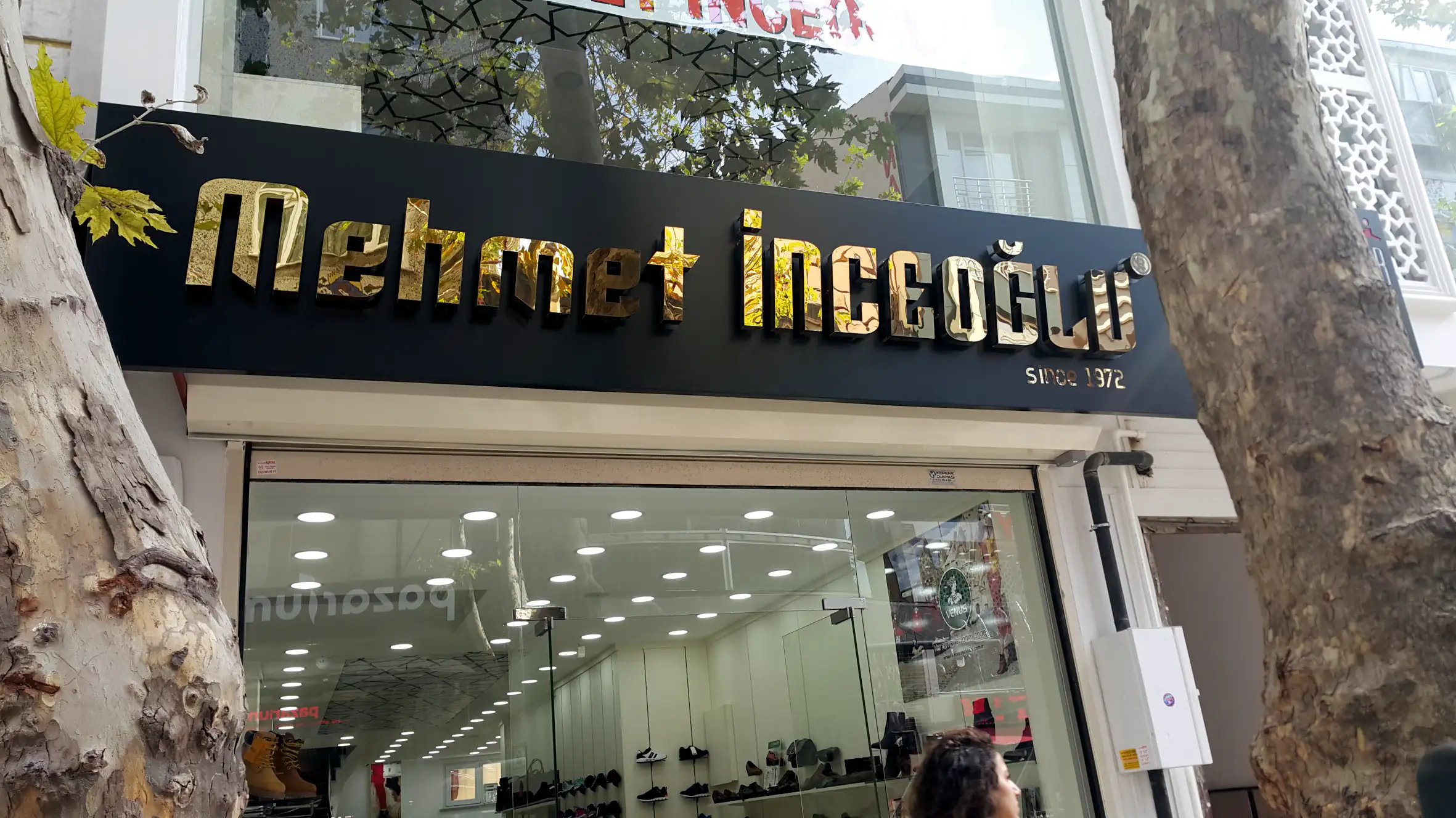 Cephe Tabelası