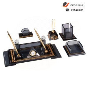 İşlemeli Masa Sümeni