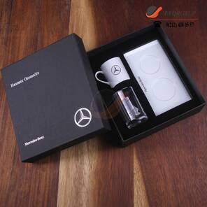 Türk Kahvesi Su Bardaklı Fincanı Set