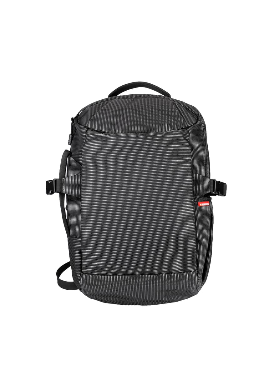 Classone BP2-IT200 Travel Serisi WTXpro Su Geçirmez Kumaş Seyahat Ve Gaming Sırt Çantası 15 İnch-siyah