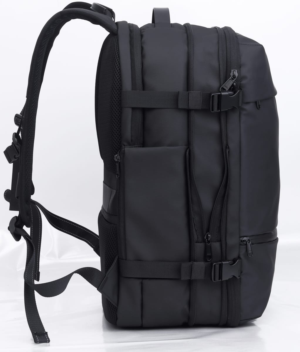 Classone VC173-00B VIP Vacum Travel Serisi 17, 3, 15.6, 14 İnch Uyumlu Laptop Sırt Çantası - Siyah