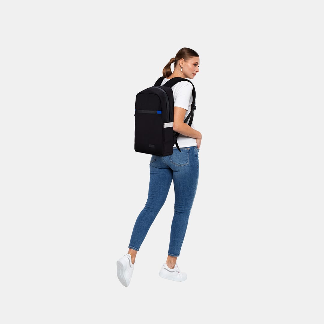 Classone WTX300SM Pro 15.6 İnch Uyumlu WTXpro Su Geçirmez Kumaş, Su Geçirmez Fermuar, Macbook , Laptop , Notebook Sırt Çantası –siyah/mavi