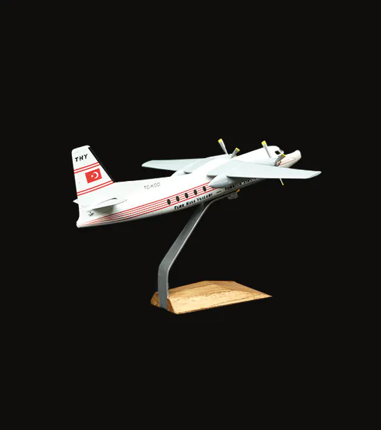 Fokker F27 Friendship Logo Baskılı Uçak Maketi