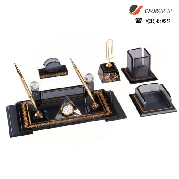 İşlemeli Masa Sümeni